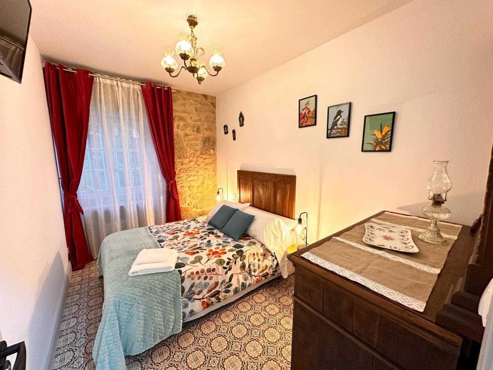 A Casa Da Parrula Homestay *